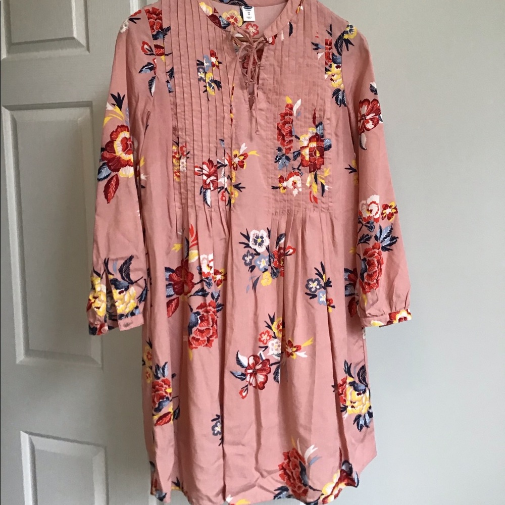Floral shift dress